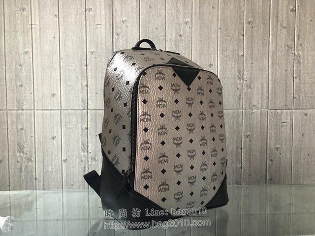 MCM雙肩背包 原單 24K黃金五金件 幹邑色Visetos塗層材料 高端MCM男士背包  mdmc1104